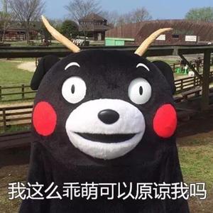 女友第一视角诱惑亲吻
